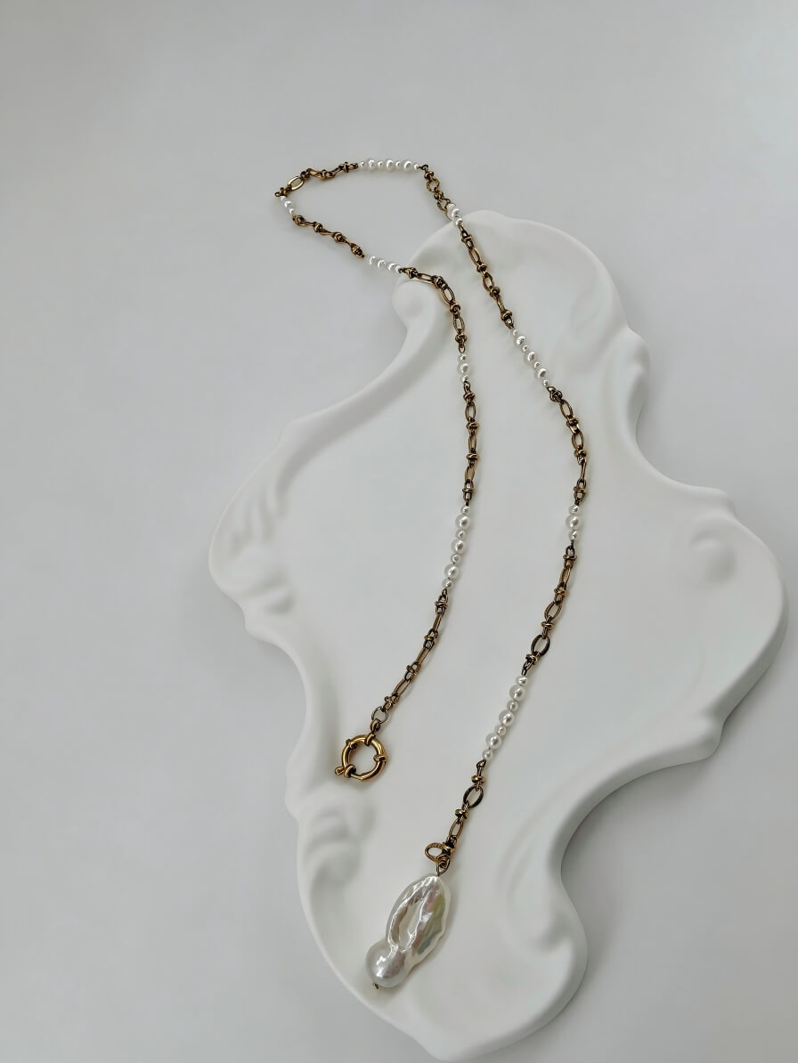 Aura Handcrafted Baroque Pearl Y-Necklace