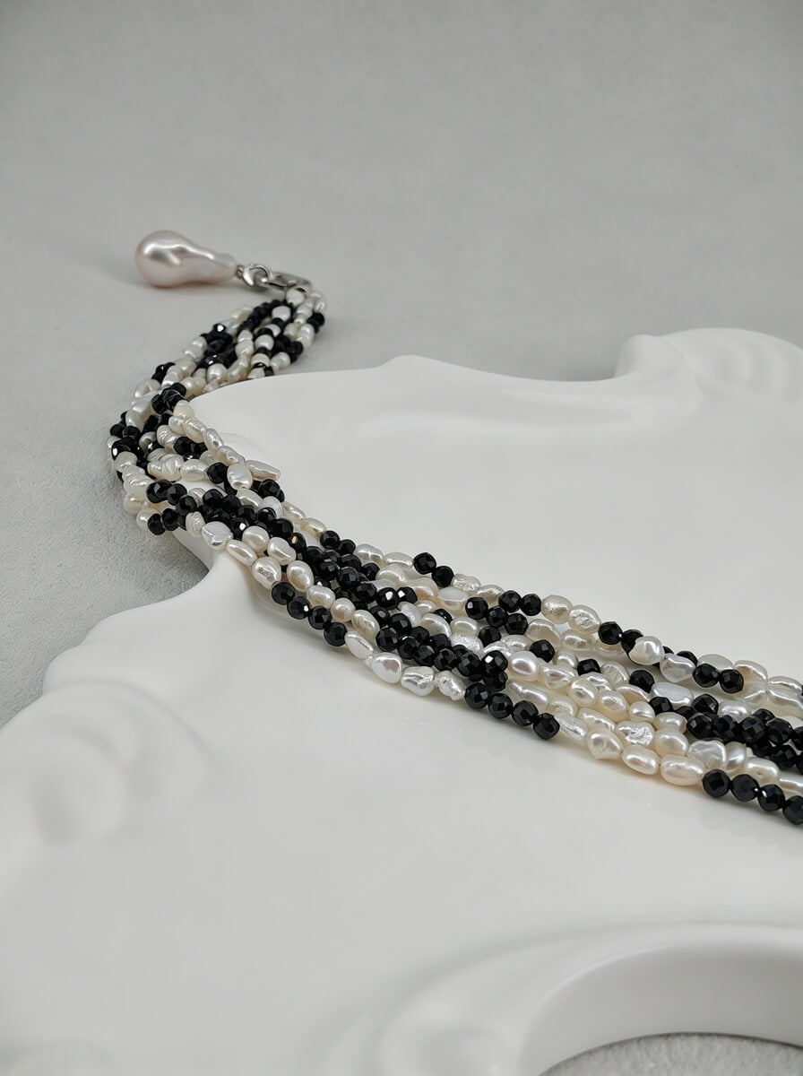 Midnight Baroque Choker – Handcrafted Natural Pearl & Black Spinel Statement Necklace