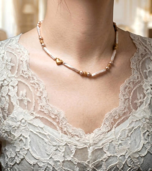 Amour Baroque – Handmade Pink Freshwater Pearl & Golden Heart Necklace