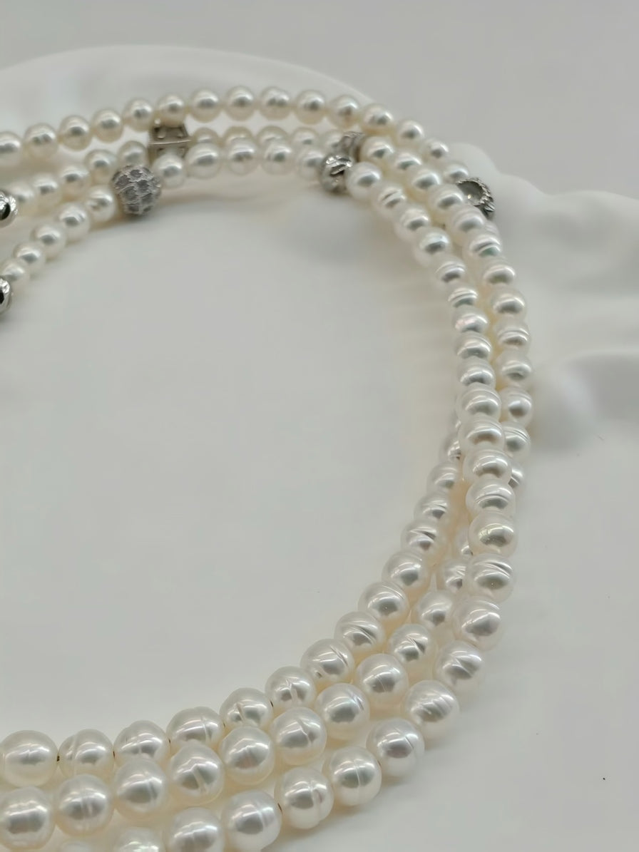 Handmade 4-in-1 Pearl Necklace - Transform Your Style