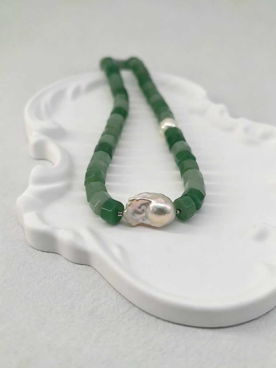 Eternal Meadow — Handmade Natural Green Strawberry Quartz & Luminous Freshwater Pearl Choker