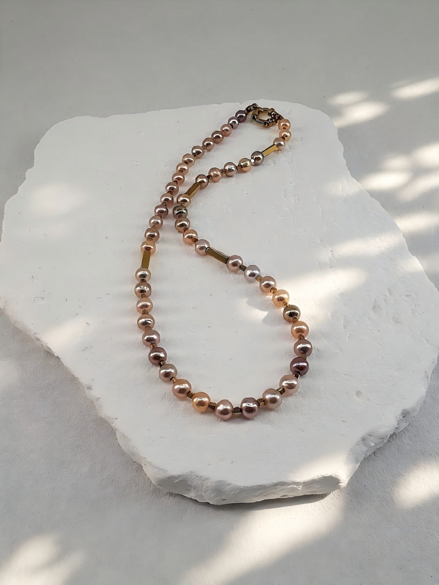 The Aurora Pastel Keshi Pearl Choker – Handmade Multi-Tone Pearl & Gold Column Necklace