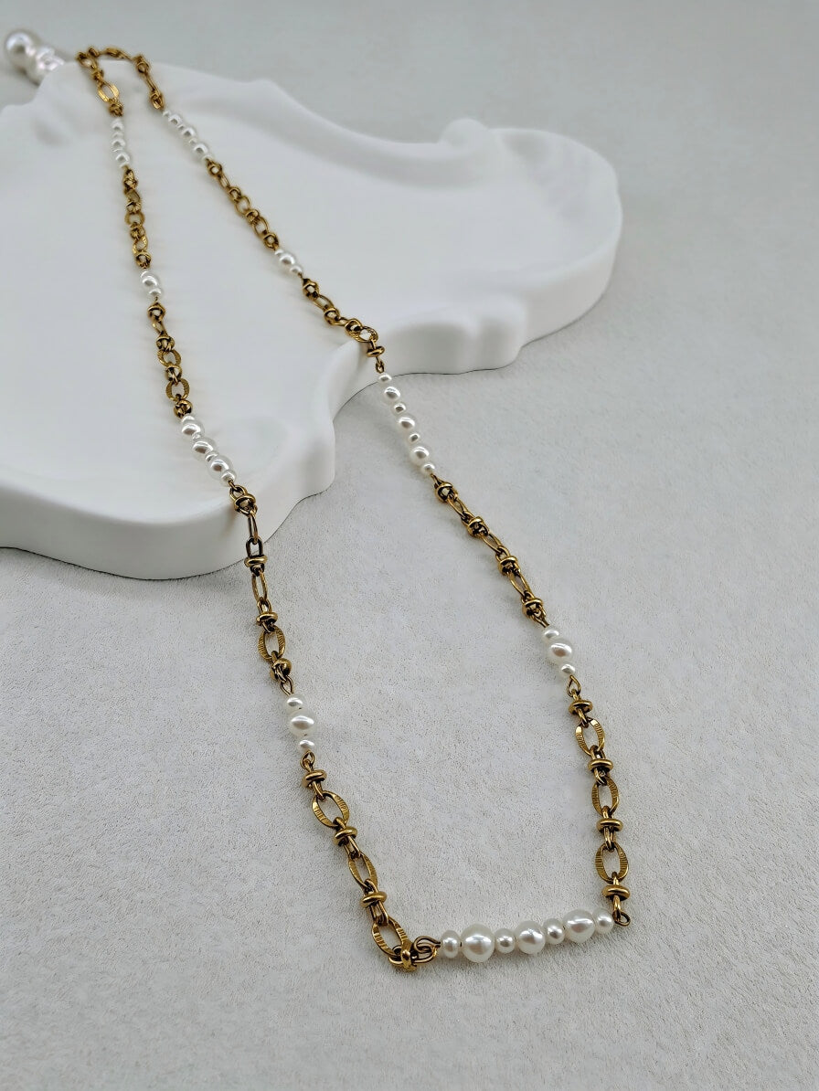 Aura Handcrafted Baroque Pearl Y-Necklace