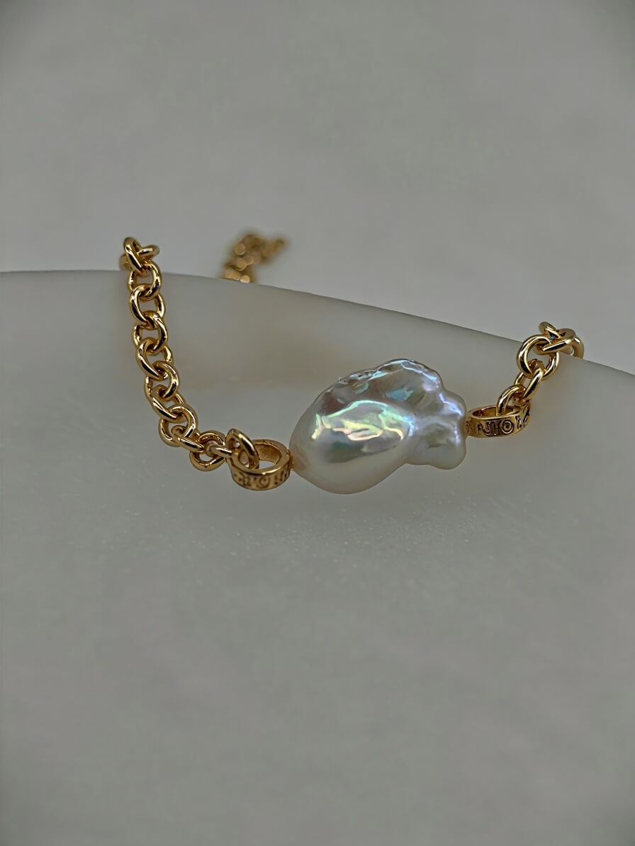Anchored Lustre Handcrafted Statement Pearl Bracelet