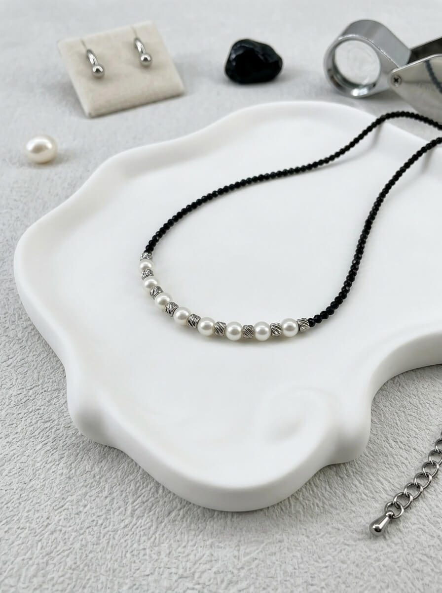 Nocturne Glow – Artisanal Natural Black Spinel & Pearl Collar Necklace