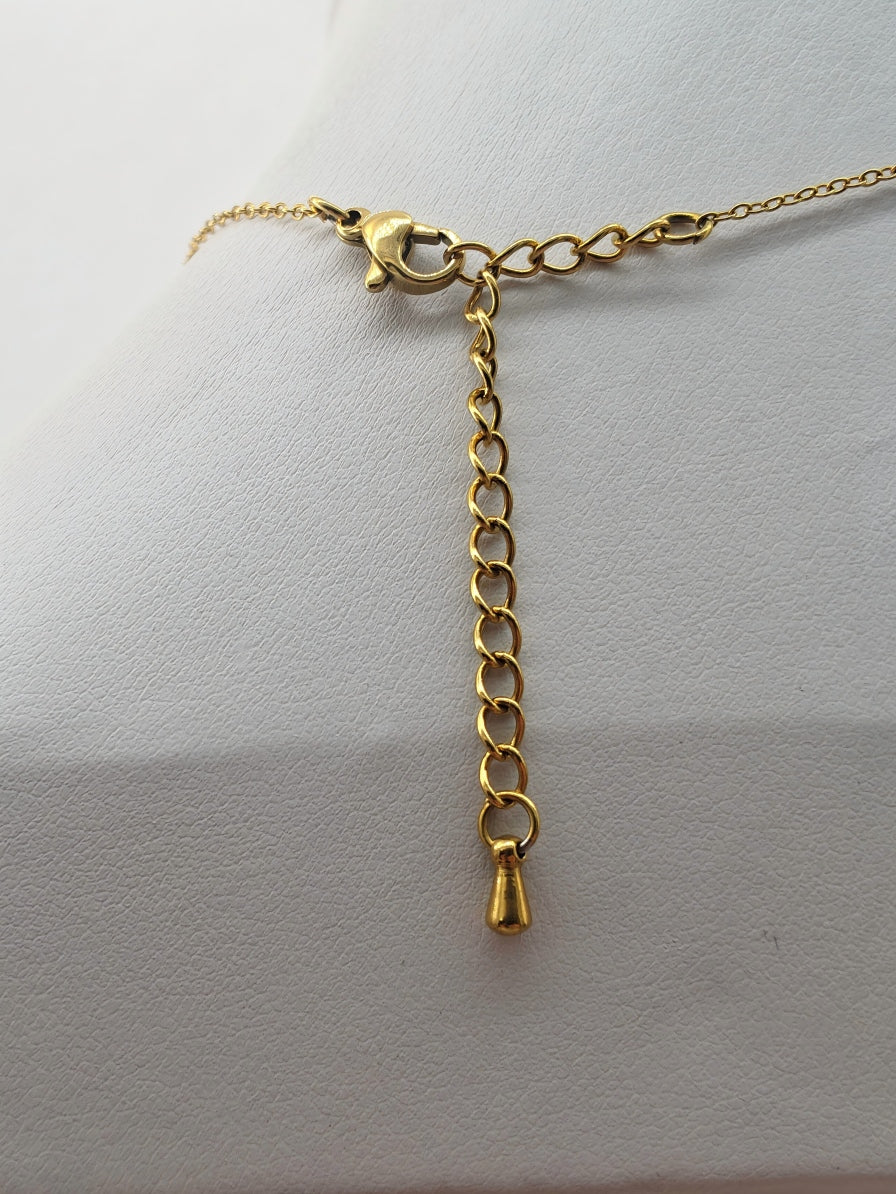 "Whispers of the Sea" — Vintage Textured Golden Heart & Natural Pearl Necklace