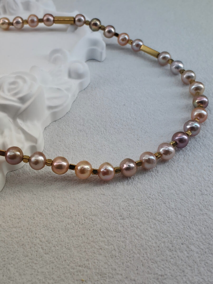 The Aurora Pastel Keshi Pearl Choker – Handmade Multi-Tone Pearl & Gold Column Necklace