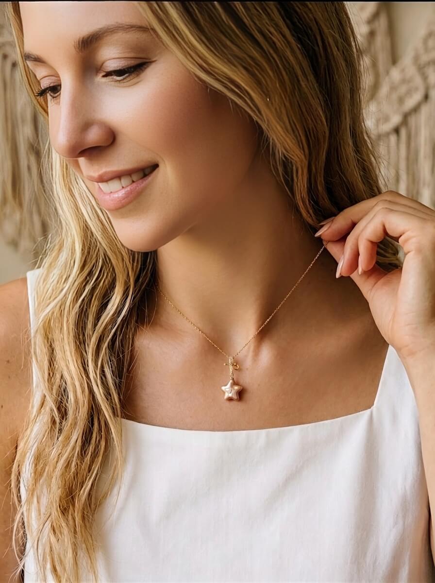 A Touch of Stardust Handcrafted Pink Pearl Necklace